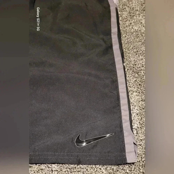 Men’s Nike Diverge Side Stripe Colorblocked Black Volley Swim Trunks Medium - Picture 5 of 8